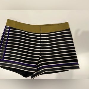 Club Mónaco Women’s Black and White striped shorts size 0